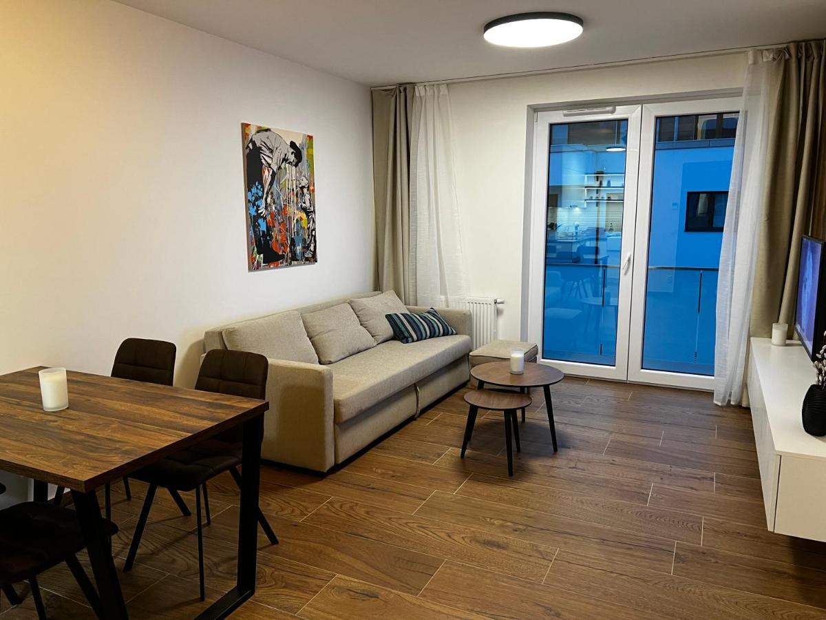 Apartman U Satoshiho Olomouc Bagian luar foto