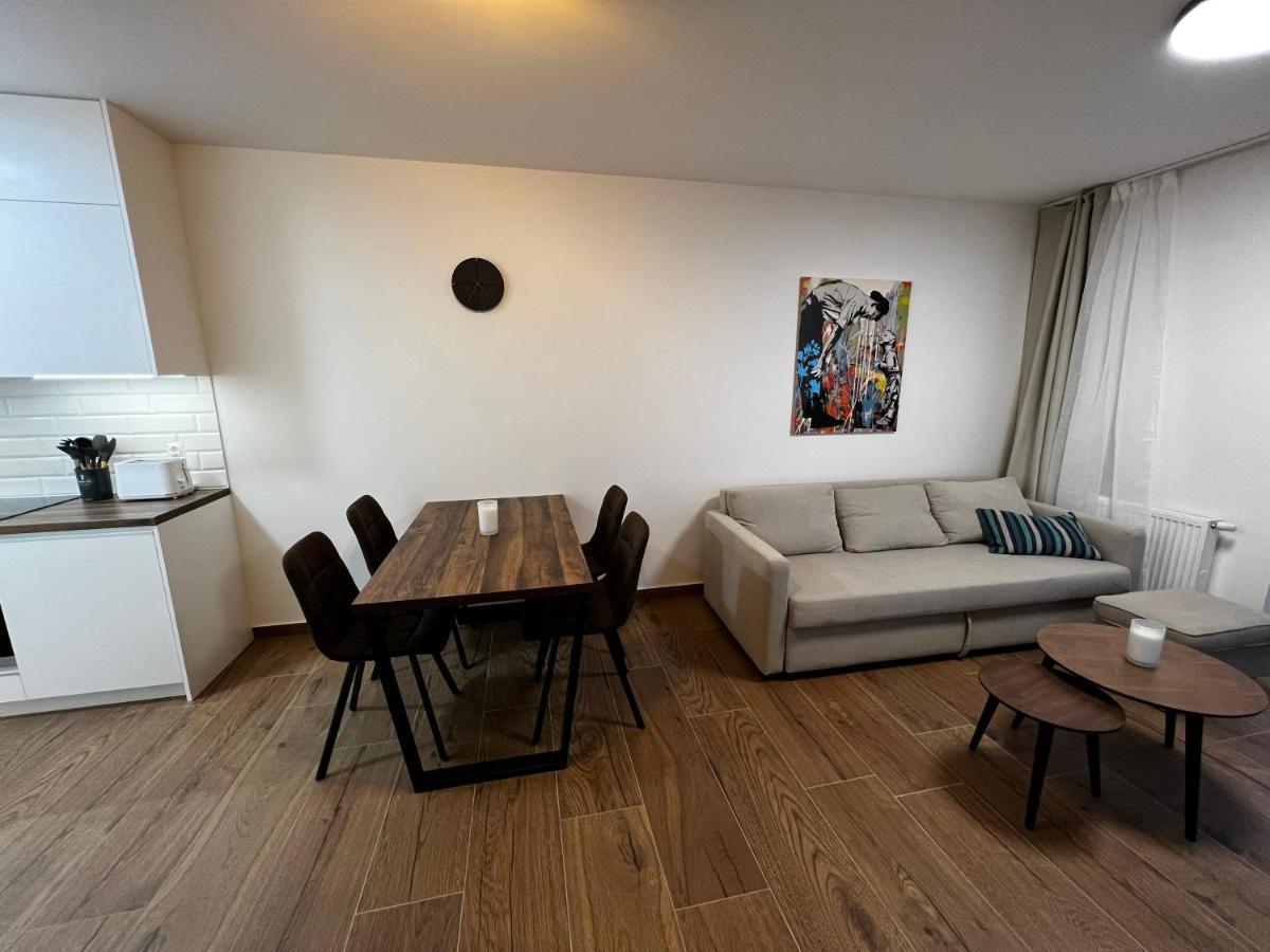 Apartman U Satoshiho Olomouc Bagian luar foto